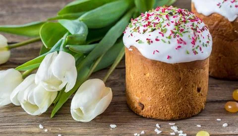 Easter egg panettone bread cake background Happy easter spring holiday tulip Stock Photos