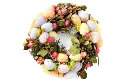 Easter egg wreath on isolated background Foto stock