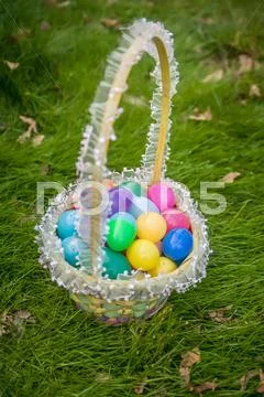 Easter eggs basket Stock Photos