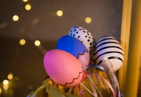 Easter eggs in a basket Foto stock