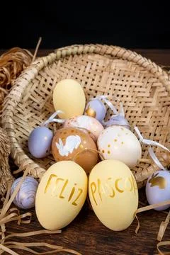 Easter eggs, beautiful hand-painted eggs for the Easter celebration in Braz.. 스톡 사진