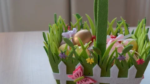 Easter eggs folded in a basket Stock Footage 106901985
