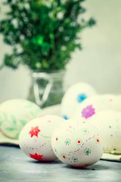 Easter eggs, hand-painted, light spring background, selective focus Foto stock
