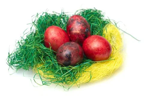 Easter eggs in nest Stock-Fotos