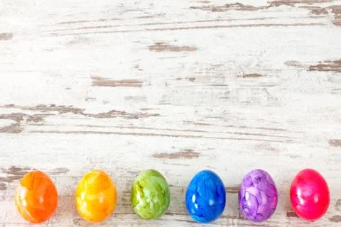 Easter eggs in rainbow colors Foto stock