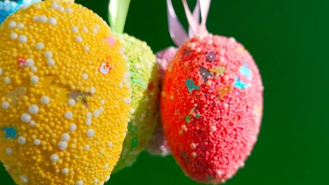 Easter eggs swing on a green screen background Stock Footage 105926153