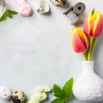 Easter flat lay with orange tulips Fotos de archivo