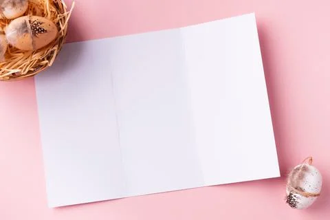 Easter greeting card design. Easter brochure mockup with decorative Easter eggs Stock Photos