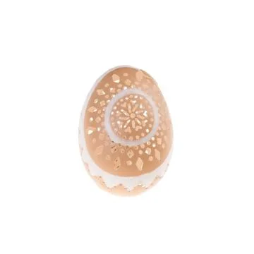 Easter hen's egg with carving. 스톡 사진