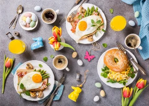 Easter holiday breakfast flat lay Stock-Fotos