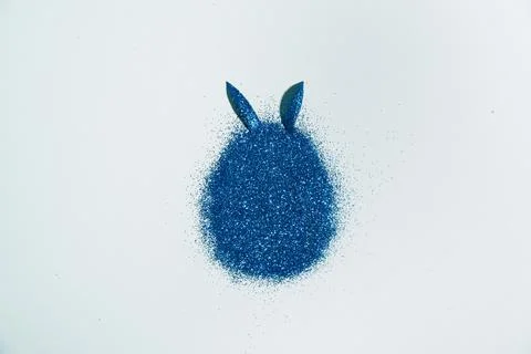 Easter minimalistic egg with copy space Foto stock