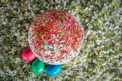 Easter Pastry (Kulich) and easter eggs Stock Photos