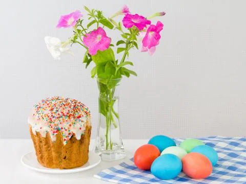 Easter table with dyed eggs Stock Photos