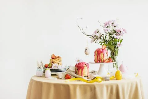Easter table setting. Easter cake craffin Stock Photos