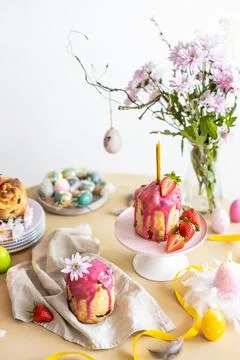 Easter table setting. Easter cake craffin Stock Photos