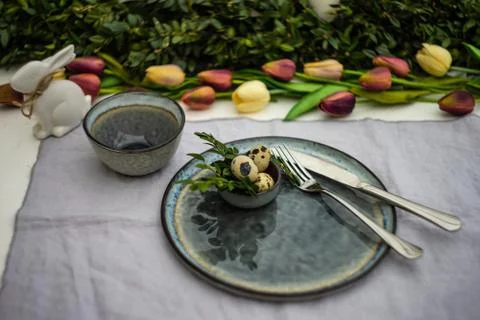 Easter table setting Stock-Fotos