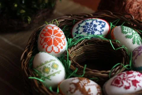 Easter wreath with eggs Stock Photos