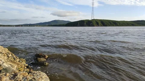 Eastern Bosphorus Strait in Peter the Great Bay of Sea of Japan. View of Elena Vidéo 252459073