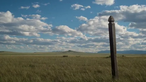 Eastern Side of the Rocky Mountains in Montana Time Lapse Vídeos de archivo 79727776