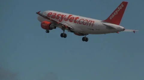 Easyjet Airbus A319 taking off Stock Footage 1214765