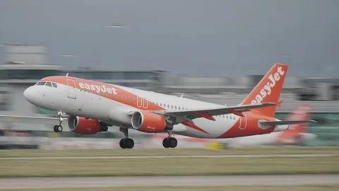 EasyJet Airbus A320 taking off from Manc... | Stock Video | Pond5