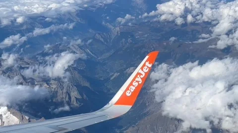 EasyJet airplane wing Stock-Footage 211217281