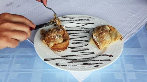 Eating pancakes - Timelapse Video stock 1056839