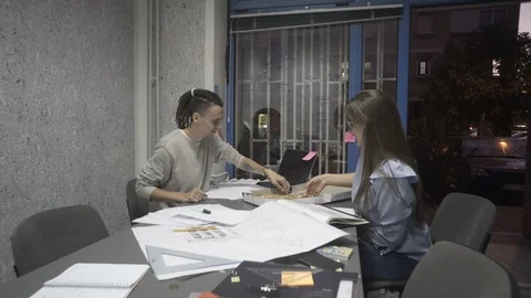 Eating pizza at work Video stock 96088213