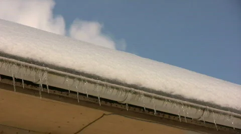 Eaves drip Stock Footage 625640
