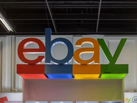 EBay Logo Displayed at Gamescom 2026 Event Foto stock