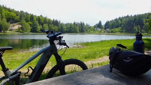 With Ebike on a Lake Video stock 155237307
