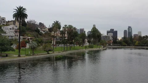 Echo Park and Downtown Los Angeles Drone Move 库存影片 99805150