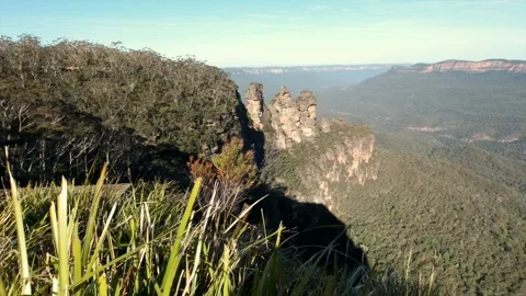 Echo Point, Three Sisters, Blue Mountains, Katoomba, Australia Stock Footage 247654828