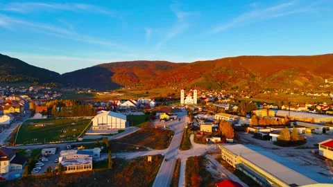 Echoes Beneath the Clouds Stock-Footage 317729986