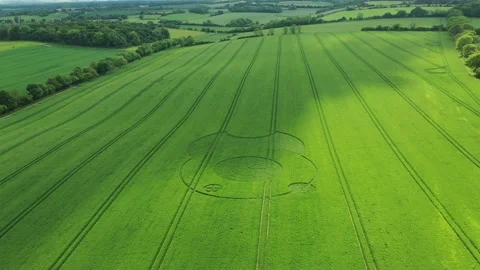 Eclipse Crop Circle Rising Drone Clip 4K, 9th June 2021, Wooton Rivers, Wilts UK Stock Footage 155918850