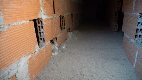 Eco-friendly cellulose insulation. Vídeo Stock 126557718