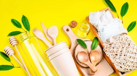 Eco friendly disposable tableware.Biodegradable craft dishes used in fast food Stock Photos