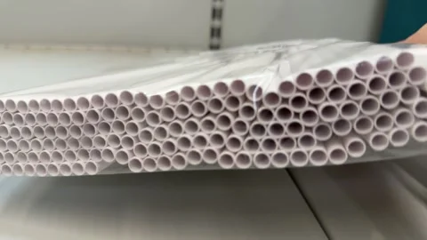 Eco friendly paper drinking straws for cocktails, soft drinks, smoothies Stock Footage 345174389