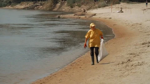 Ecological disaster. river pollution, mass death of fish Stock Footage 284169548