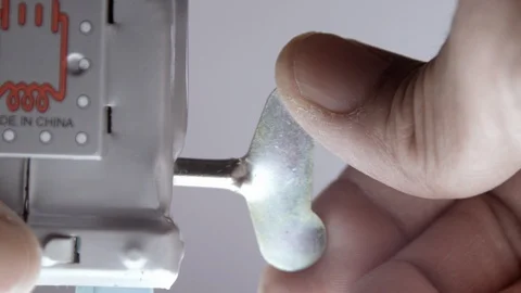 ECU Winding Key of Wind-up Tin Toy Robot Vídeos de archivo 87616682