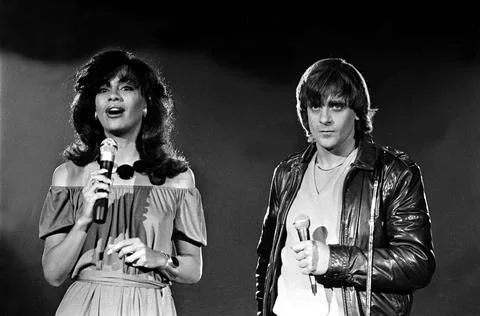 Eddie Money &amp; Marilyn McCoo on Solid Gold, 1983 Credit: Ron Wolfson / MediaPunch Stock Photos