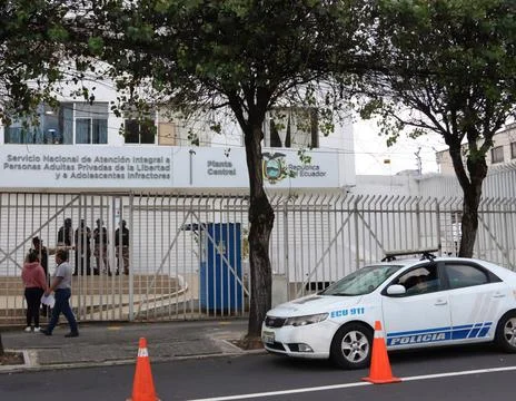  EDIFICIO-SNAI Quito,.lunes 8 de enero del 2023 Edificio del Servicio Naci... Stock Photos
