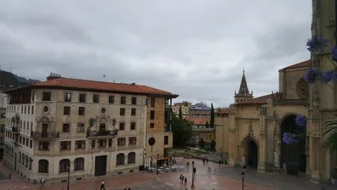 Edificios emblemáticos en Oviedo, España Stock Photos