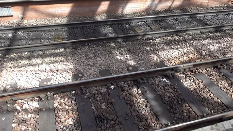 Edinburgh Waverley Mind The Gap 2 shots 動画素材 94411171