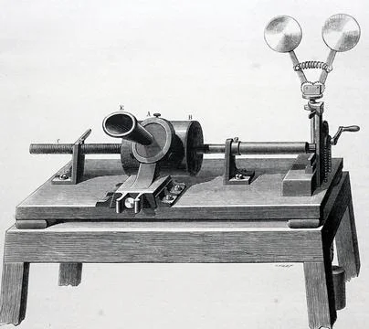  Edison Clockwork Phonograph. Foil recording 1878, Copyright: xUnitedxArch... Stock Photos
