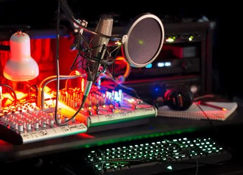 Editing Station Mixers Keyboards Microphone Tech Foto stock