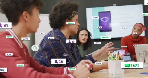 Editor selecting red patch on left man jacket applying tracked masks and filling Vídeos de archivo 329594242