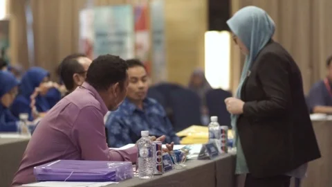 Editorial : Convention speaker Stock Footage 104016939