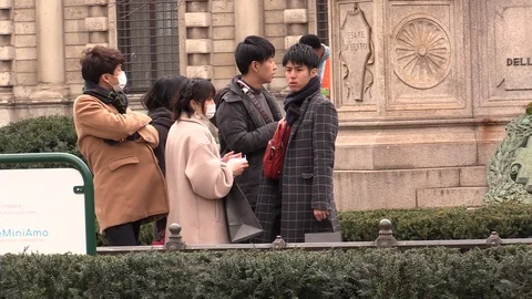 EDITORIAL - COVID 19 Pzza della Scala, Milano, Lombardia, Italy, Corona Virus 스톡 동영상 125556161