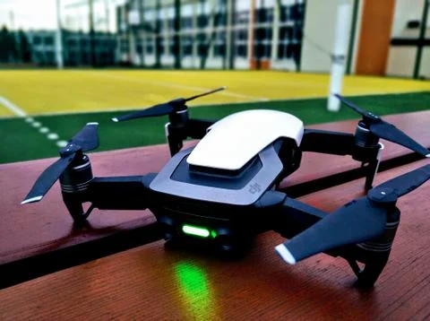 Editorial Image of the White DJI MAVIC AIR drone. Foto stock